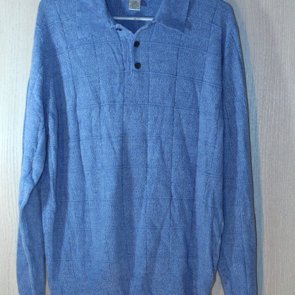 GEOFFREY BEENE Soft Blue Sweater with Buttons and Collar